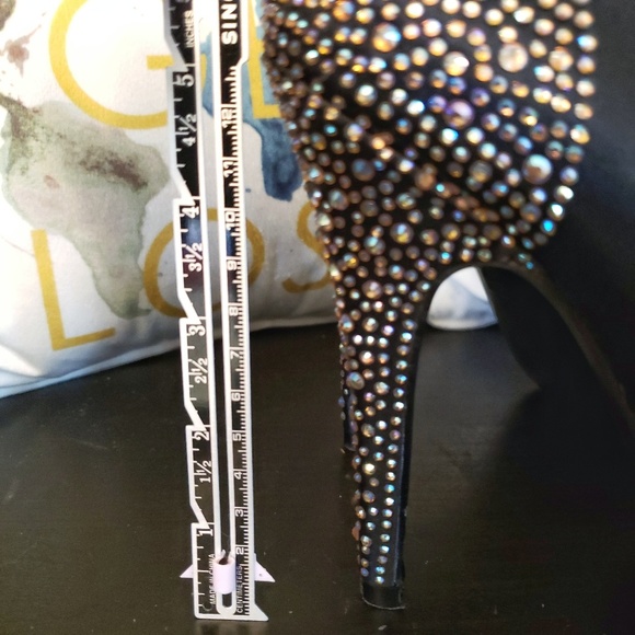 Steve Madden | Play-rr Rhinestone Heels 6.5 - Picture 6 of 6